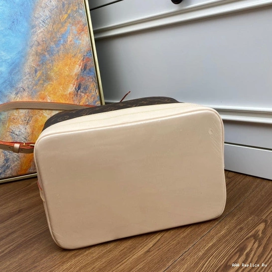 AAA Pruses Bags LOUIS VUITTON NOÉ 0815